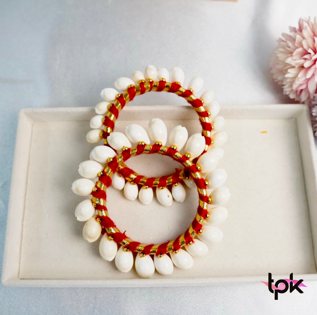 Red Kaudi Shells Bangle (Set of 2)