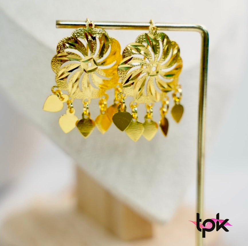 Golden Heart Drop Necklace Set