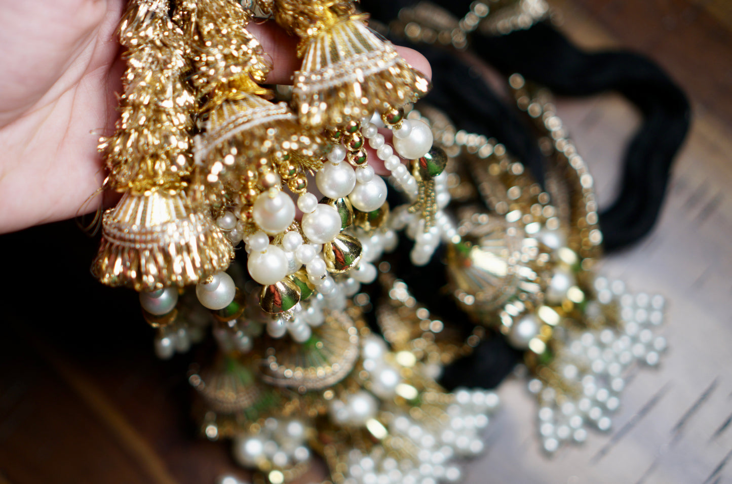 Noor-e-Sheher – Punjabi Paranda with Pearl Tassels
