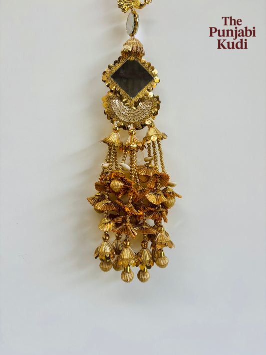 Traditional Golden Gutt Paranda – Handcrafted Punjabi Hair Accessory