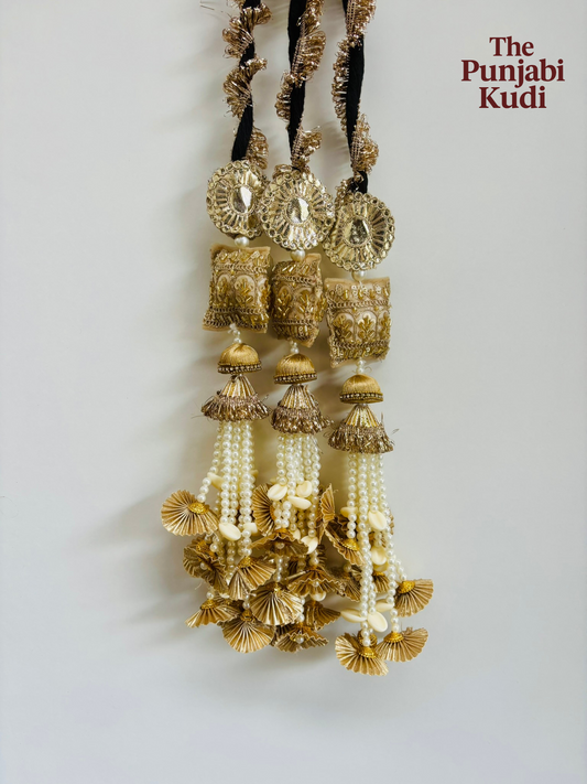 Golden Pearl Paranda – Handcrafted Punjabi Hair Accessory