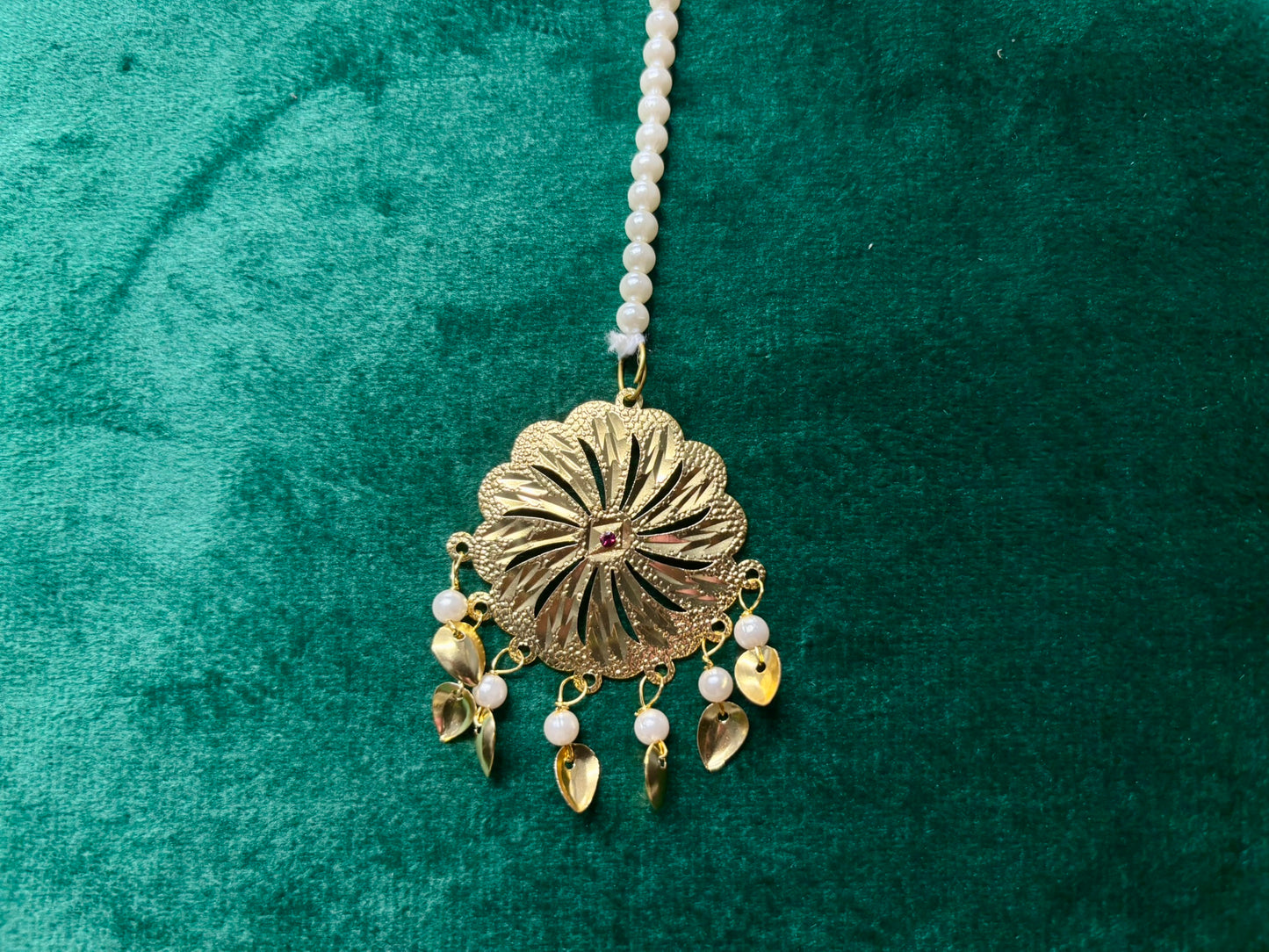 Gold Plated Lotan Tikka Set