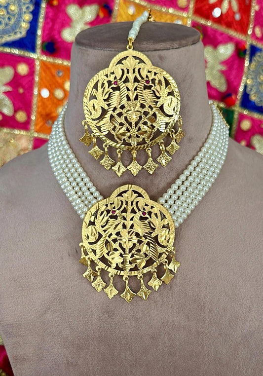 Patra Traditional Punjabi Pippal Patti Choker Set