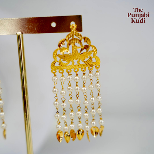 Morni Jhallar Pearl Earrings