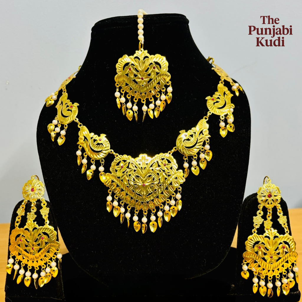 Traditional Punjabi Gold Finished Jewellery Set