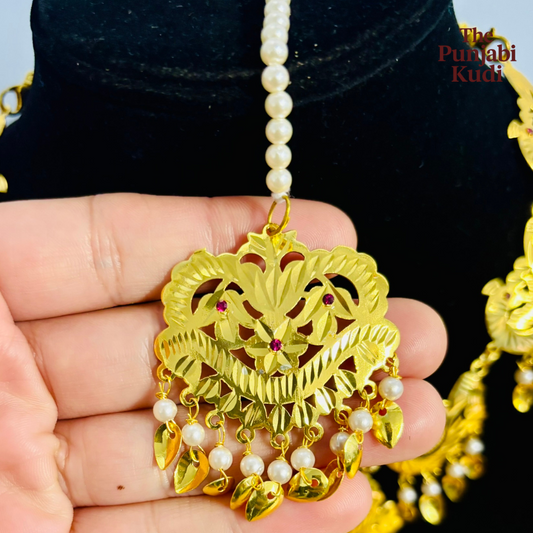 Traditional Punjabi Gold Finished Jewellery Set
