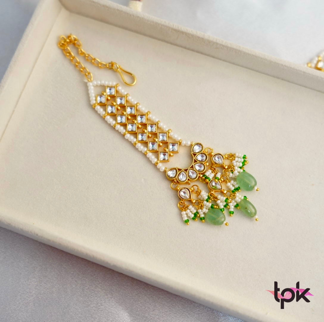 Pachi Kundan Choker Set with Earrings & Tikka
