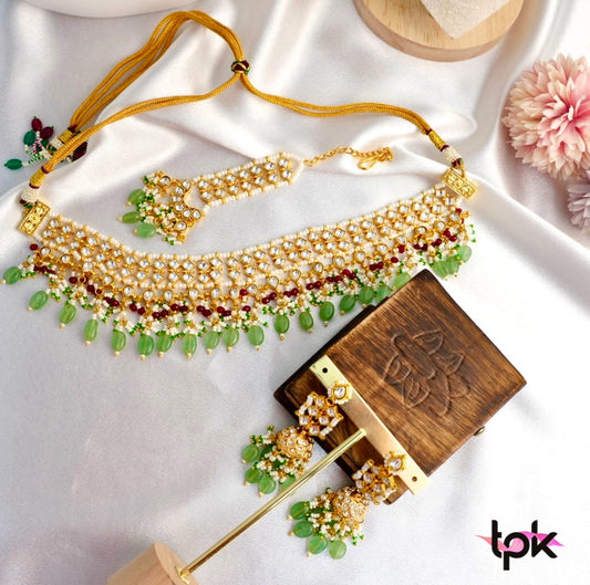 Pachi Kundan Choker Set with Earrings & Tikka
