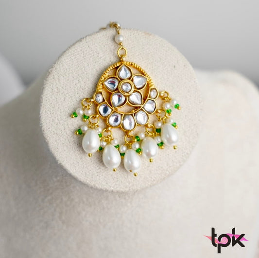 Pachi Kundan Pearl Tikka