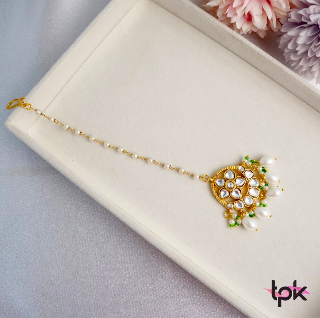 Pachi Kundan Pearl Tikka