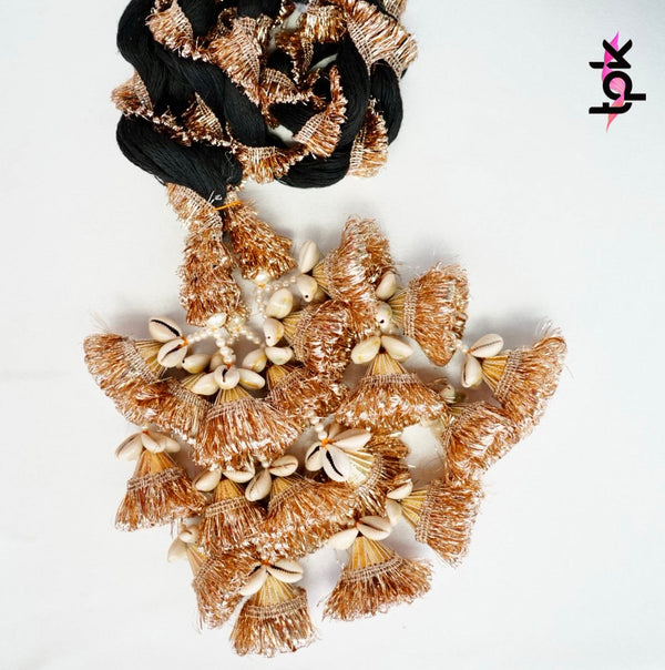 Golden Shell Tassel Paranda