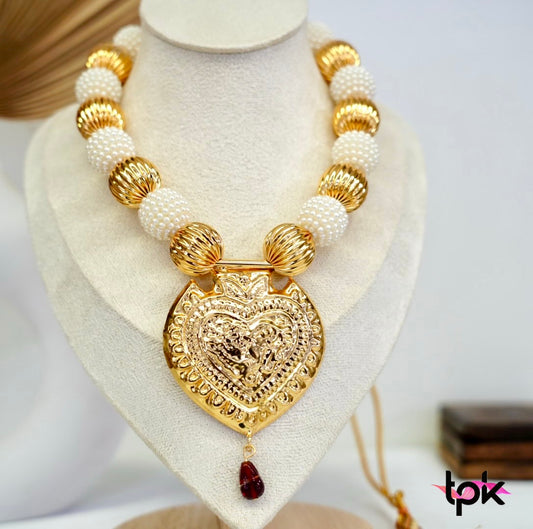 King Kaintha Necklace (Gold and Pearl)