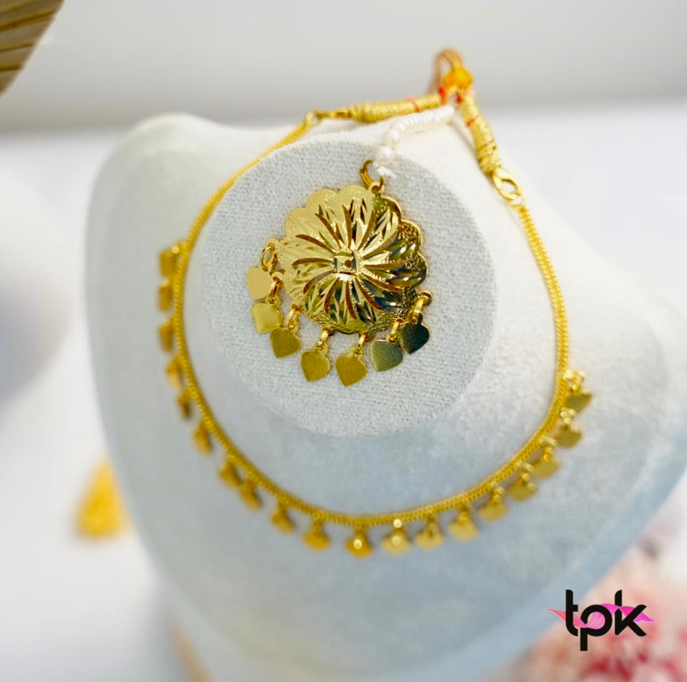 Golden Heart Drop Necklace Set