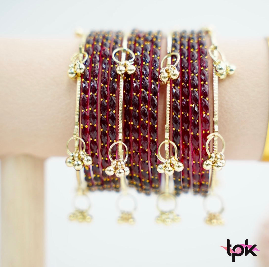 Rain drop Glass Bangle - Maroon
