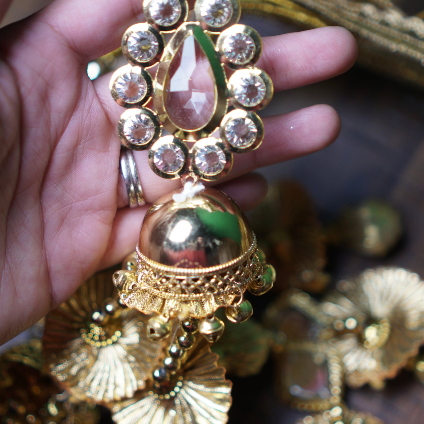Kundan Mirror Punjabi Paranda with Golden Tassels