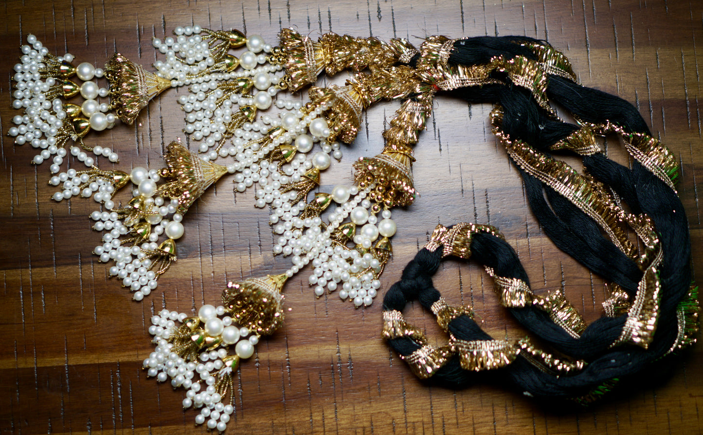 Noor-e-Sheher – Punjabi Paranda with Pearl Tassels
