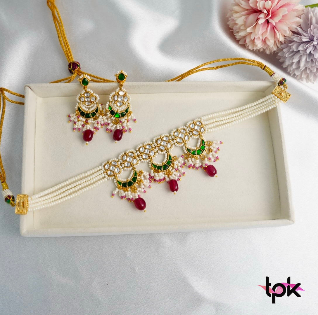 Pachi Kundan Chand Choker Set with Earrings