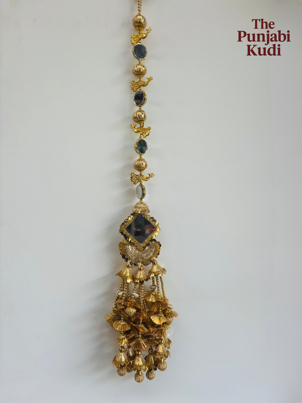 Traditional Golden Gutt Paranda – Handcrafted Punjabi Hair Accessory