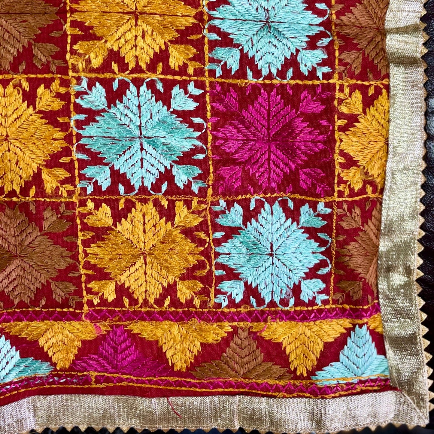 Multicolor Khaddar Bagh Phulkari Dupatta