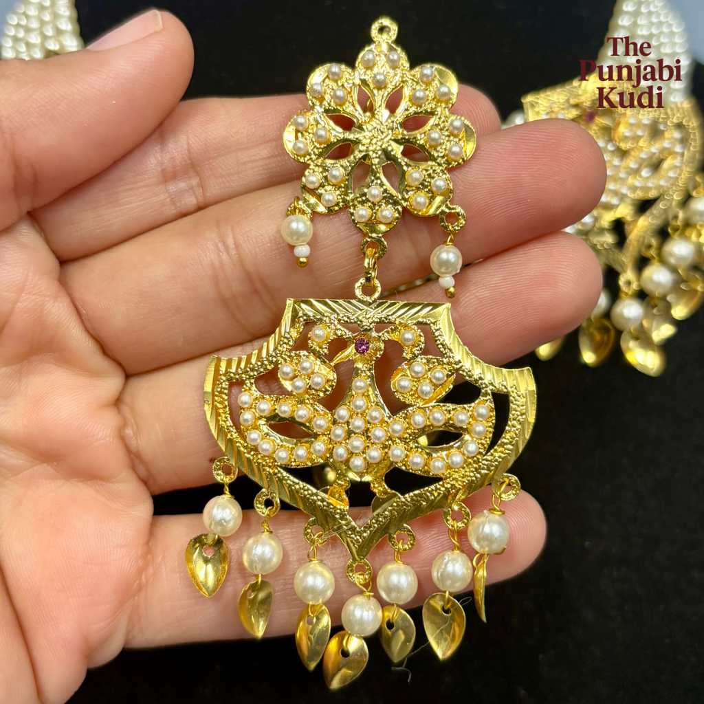 Jadau Pearl Gold Finished Necklace Set