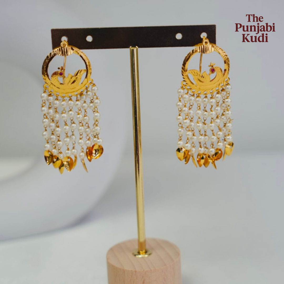 Morni Jhallar Pippal Patti Pearl Earrings