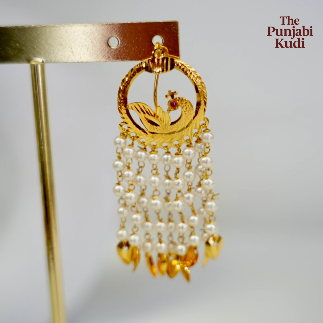 Morni Jhallar Pippal Patti Pearl Earrings