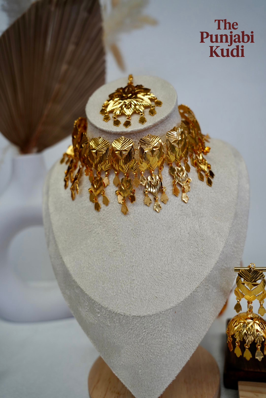 Patra Traditional Punjabi Pipple Patti Tikka set with Jhumki