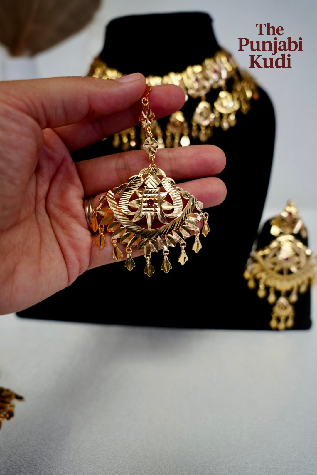 Patra Traditional Punjabi Pipple Patti Tikka set