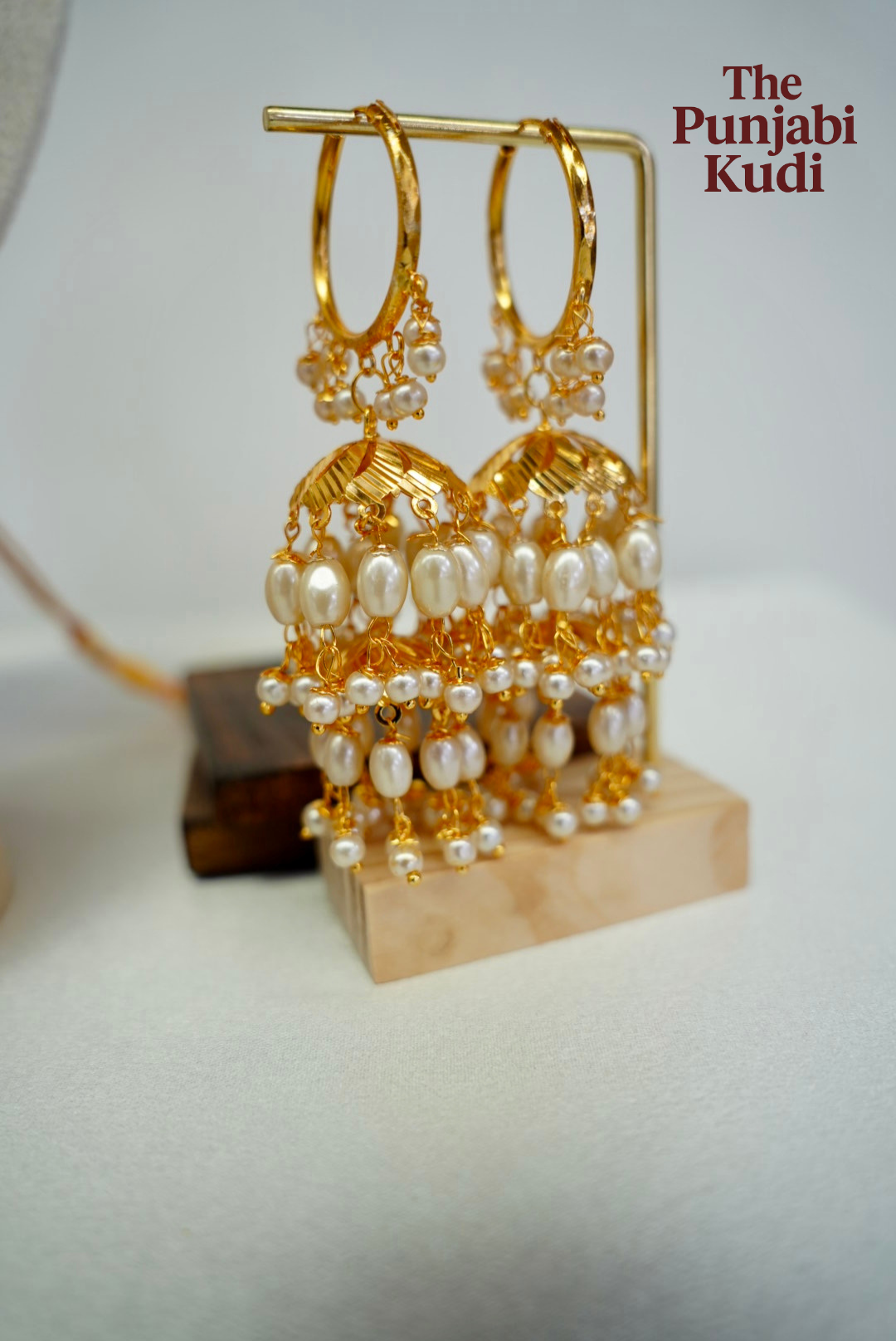 Traditional Punjabi Pattra Choker Tikka Set with Wallian