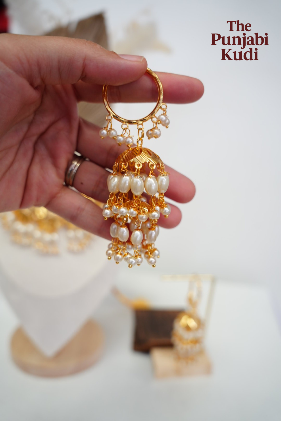 Traditional Punjabi Pattra Choker Tikka Set with Wallian