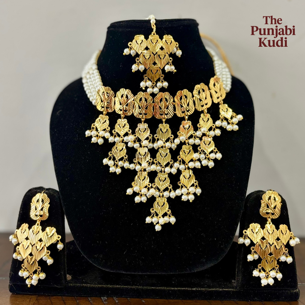 Virsa Pearl Gold Finished Choker & Earing Set